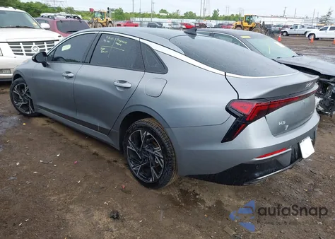 2025 Kia K5 Gt-Line z USA, uszkodzony, nr VIN KNAG64J75S5359461